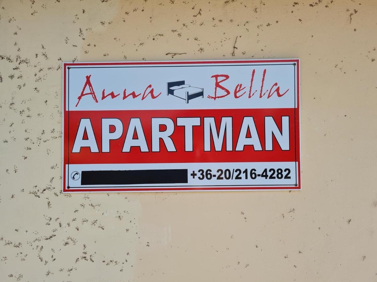 Anna Bella Apartman Gyula Bagian luar foto